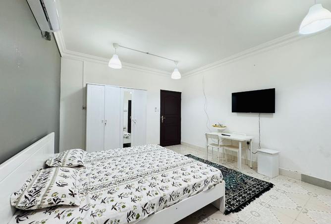 968100 - Property Image 3