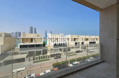 Apartment - 2 Bedrooms - 3 Bathrooms for rent in Gewan Island - The Pearl Island - Doha