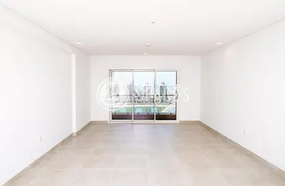 Apartment - 1 Bedroom - 2 Bathrooms for sale in Viva East - Viva Bahriyah - The Pearl Island - Doha