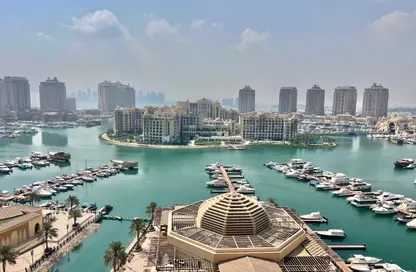 Apartment - 3 Bedrooms - 4 Bathrooms for rent in West Porto Drive - Porto Arabia - The Pearl Island - Doha