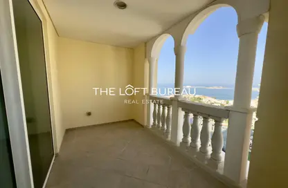 Apartment - 2 Bedrooms - 3 Bathrooms for rent in Viva West - Viva Bahriyah - The Pearl Island - Doha