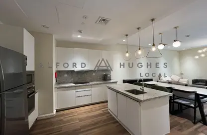 Apartment - 2 Bedrooms - 4 Bathrooms for rent in Floresta Gardens - Floresta Gardens - The Pearl Island - Doha