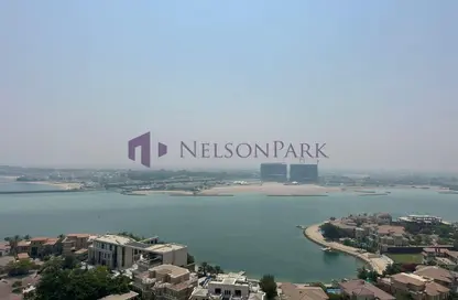 Apartment - 3 Bedrooms - 4 Bathrooms for rent in Tower 4 - Porto Arabia - The Pearl Island - Doha