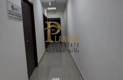 مساحات مكتبية - استوديو - 2 حمامات للايجار في شارع المنتزه - المنتزه - الدوحة