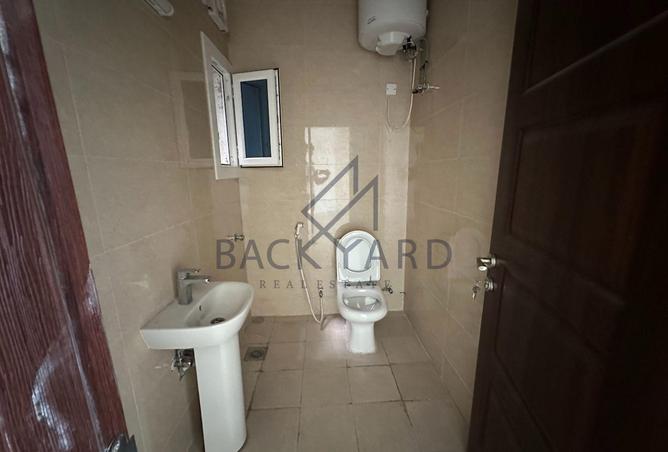 1000423 - Property Image 3