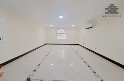 Apartment - 3 Bedrooms - 3 Bathrooms for rent in Fereej Bin Mahmoud North - Fereej Bin Mahmoud - Doha