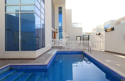 Villa - 5 Bedrooms - 5 Bathrooms for rent in Wadi Al Shaheeniya Street - Ain Khaled - Doha