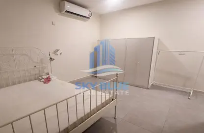Apartment - 1 Bedroom - 1 Bathroom for rent in Tawar Compound - Al Duhail - Al Duhail - Doha