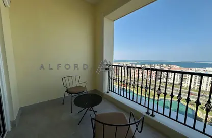 شقة - غرفة نوم - 2 حمامات للايجار في فيفا غرب - فيفا بحرية - جزيرة اللؤلؤة - الدوحة