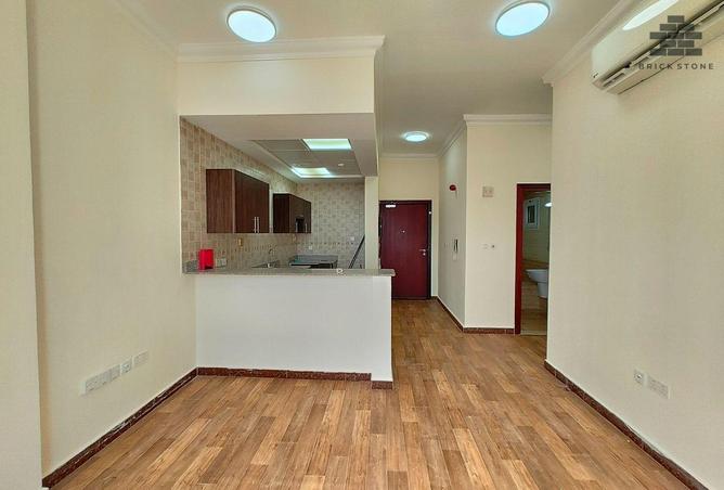 953624 - Property Image 2