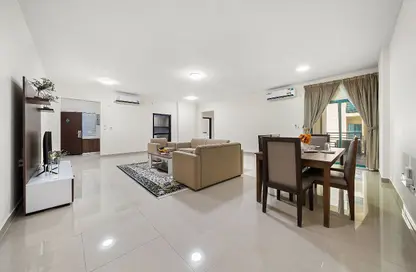 شقة - 2 غرف نوم - 2 حمامات للايجار في الغانم القديم - الغانم - الدوحة