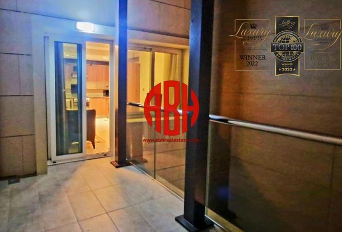 985745 - Property Image 2