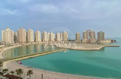 Apartment - 2 Bedrooms - 3 Bathrooms for rent in Viva East - Viva Bahriyah - The Pearl Island - Doha