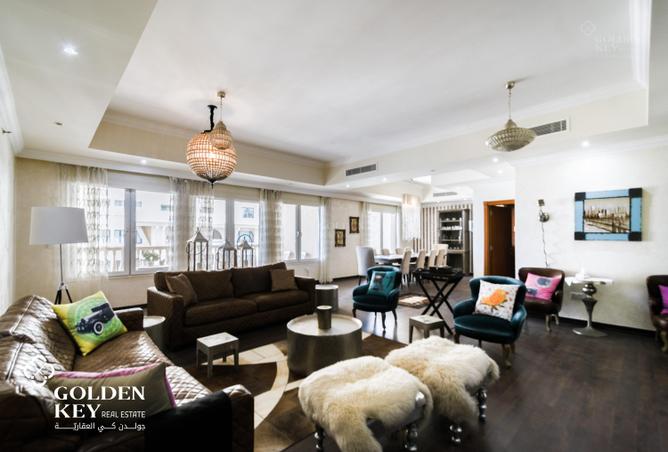 909990 - Property Image 2