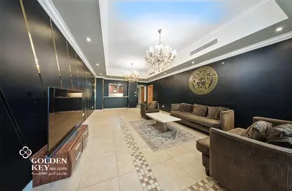 Apartment - 1 Bedroom - 2 Bathrooms for rent in East Porto Drive - Porto Arabia - The Pearl Island - Doha