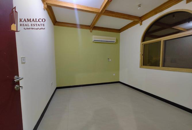 941519 - Property Image 3