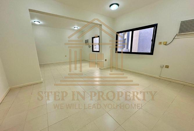959043 - Property Image 2