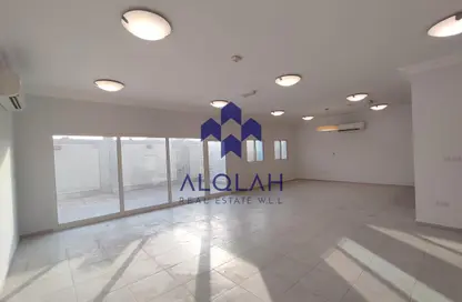 Villa - 4 Bedrooms - 6 Bathrooms for rent in Ain Khalid Gate - Ain Khaled - Doha