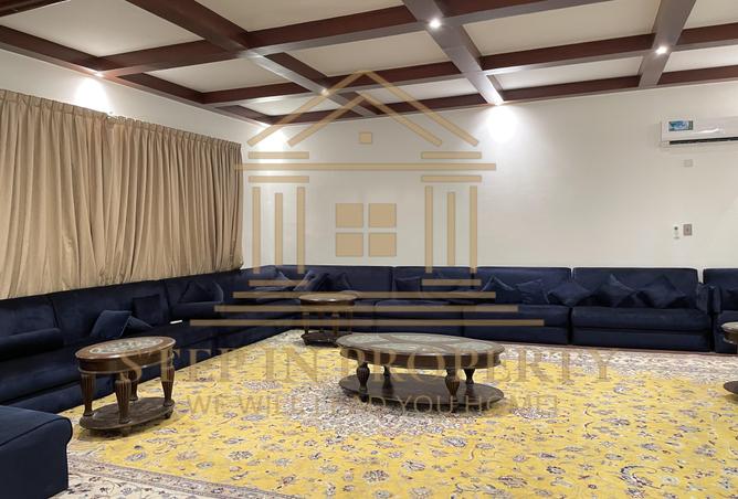 990538 - Property Image 3