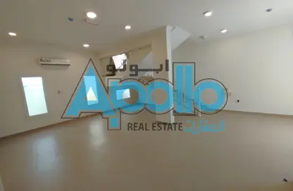 Villa - 3 Bedrooms - 4 Bathrooms for rent in Al Aziziyah - Al Aziziyah - Doha
