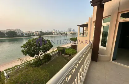 مجمع سكني - 5 غرف نوم - 7 حمامات للايجار في البوابة الجنوبية - بحيرة وست لاجون - الدوحة