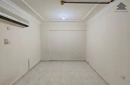 Apartment - 1 Bedroom - 1 Bathroom for rent in EB12 - Fereej Bin Mahmoud North - Fereej Bin Mahmoud - Doha