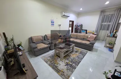 Apartment - 2 Bedrooms - 2 Bathrooms for rent in Al Sadd Road - Al Sadd - Doha