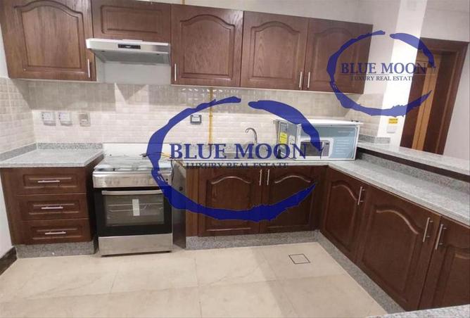 670904 - Property Image 3