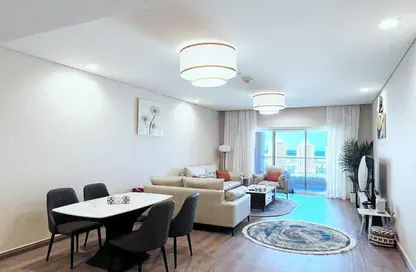 Apartment - 1 Bedroom - 2 Bathrooms for sale in Viva Central - Viva Bahriyah - The Pearl Island - Doha