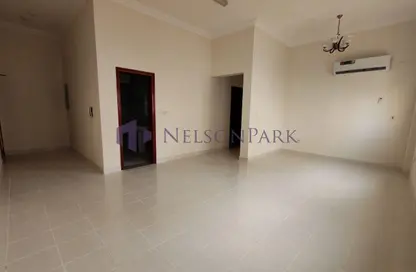 شقة - 3 غرف نوم - 2 حمامات للايجار في شارع المطار القديم - طريق المطار القديم - الدوحة