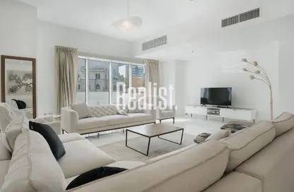 Apartment - 4 Bedrooms - 5 Bathrooms for rent in West Bay Tower - West Bay - West Bay - Doha