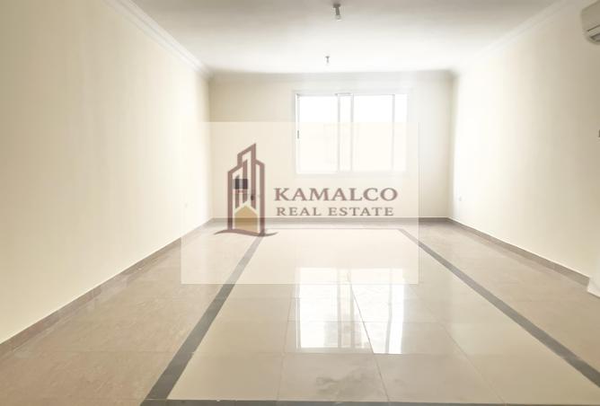 992552 - Property Image 3