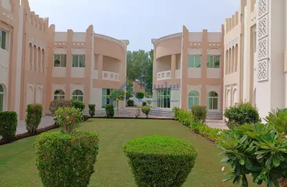 Villa - 4 Bedrooms - 6 Bathrooms for rent in Legtaifiya Lagoon - West Bay - Doha