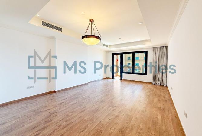 987071 - Property Image 2