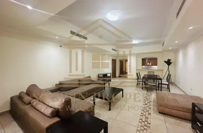 Apartment - 1 Bedroom - 2 Bathrooms for rent in East Porto Drive - Porto Arabia - The Pearl Island - Doha