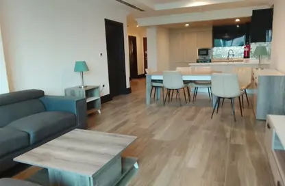 Apartment - 1 Bedroom - 2 Bathrooms for rent in Viva West - Viva Bahriyah - The Pearl Island - Doha