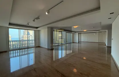 Penthouse - 3 Bedrooms - 5 Bathrooms for sale in Viva West - Viva Bahriyah - The Pearl Island - Doha