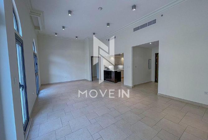 929562 - Property Image 3