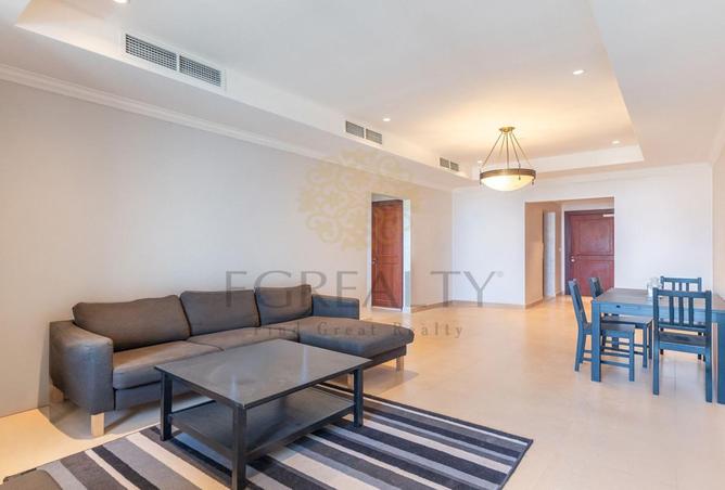 976017 - Property Image 2