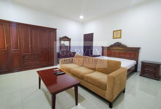 975778 - Property Image 3