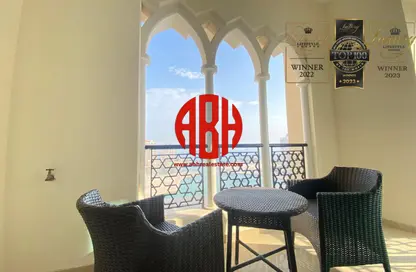 Apartment - 2 Bedrooms - 3 Bathrooms for rent in Viva East - Viva Bahriyah - The Pearl Island - Doha