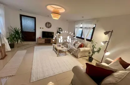 Apartment - 1 Bedroom - 1 Bathroom for rent in Onaiza Street - Diplomatic Area - Doha