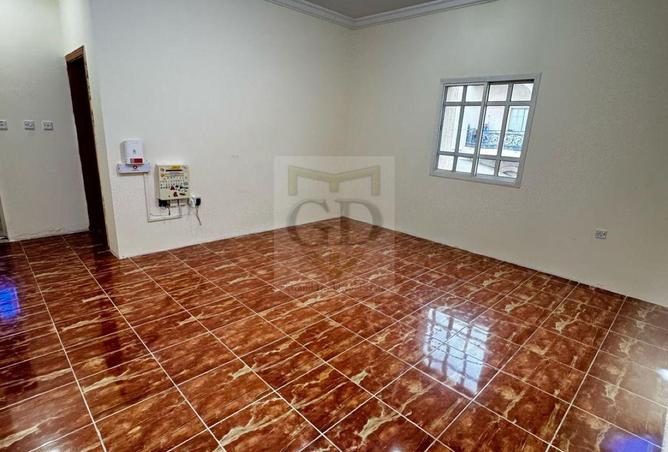 980009 - Property Image 2