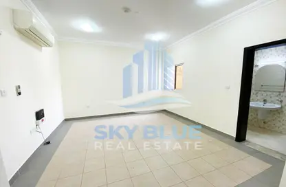 Apartment - 2 Bedrooms - 2 Bathrooms for rent in Old Airport Road - Doha