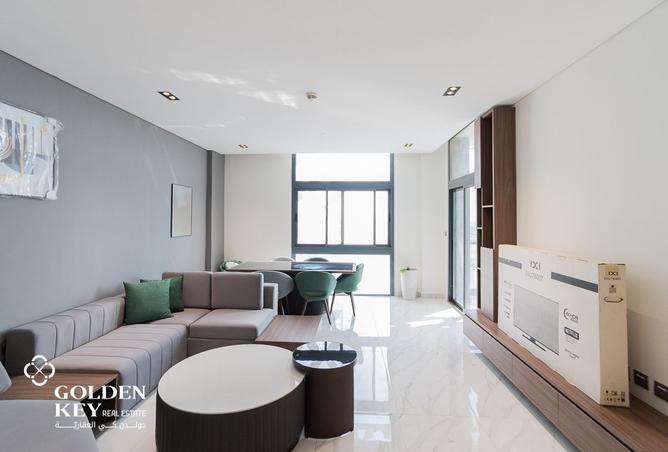 992257 - Property Image 2