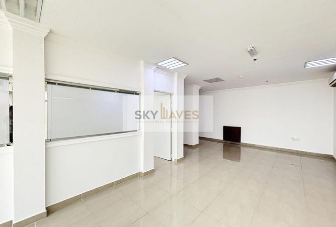 947692 - Property Image 3