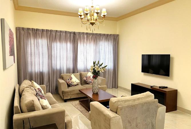 1007419 - Property Image 2