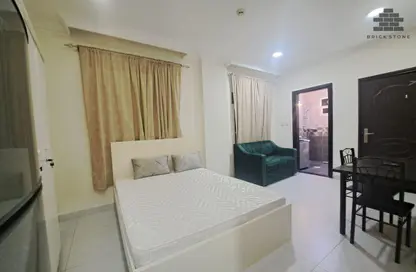 Apartment - Studio - 1 Bathroom for rent in Al Nasr Street - Al Nasr - Doha