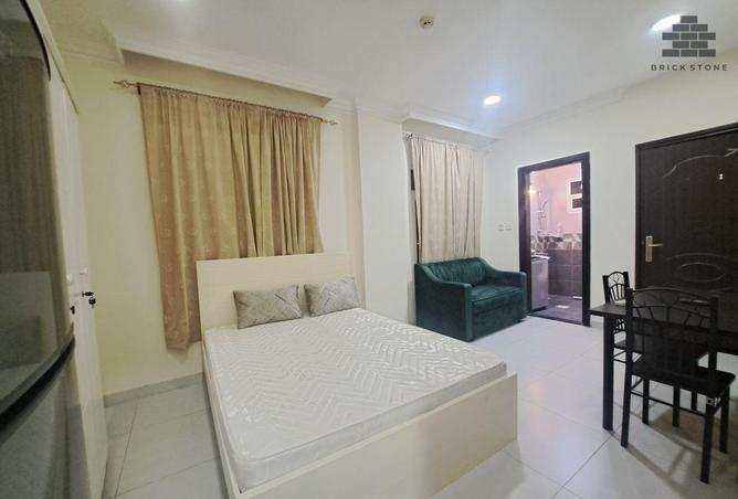 942110 - Property Main Image