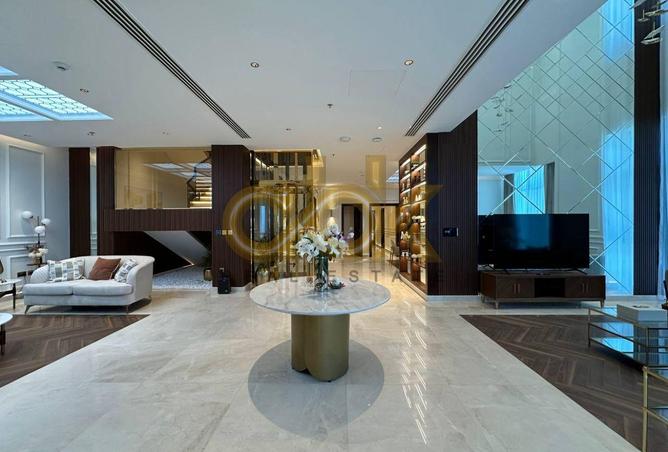 969695 - Property Image 2